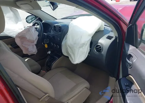 2013 Jeep Compass Sport из США, поврежденный, VIN 1C4NJDBBXDD249588